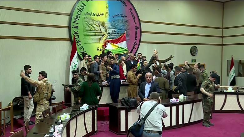 Kerkük'te Kürdistan bayrağının göndere çekilmesi kabul edildi